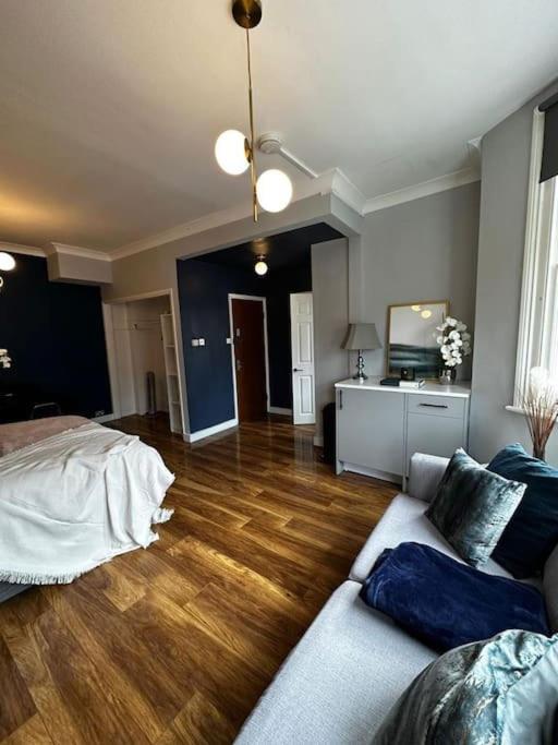 Stylish Studio Near Regent'S Park N7 伦敦 外观 照片